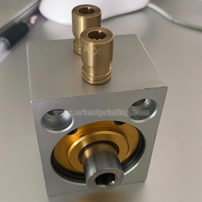 00.580.3371 Pneumatic Cylinder For Heidelberg CD102